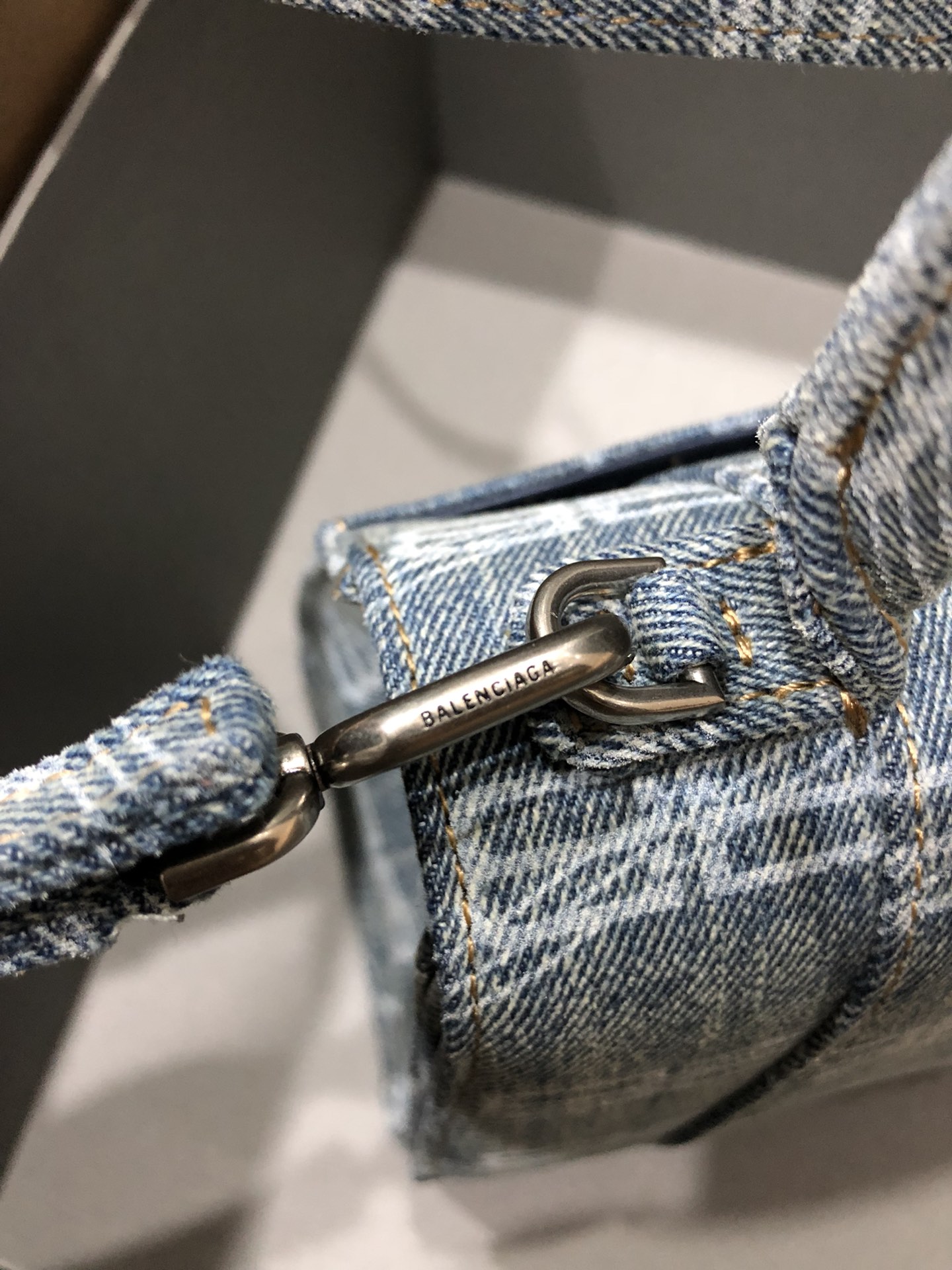 Balenciaga Hourglass Small Handbag Bb Monogram Bleached Denim In Blue For Women 9in/23cm 593546210E64716