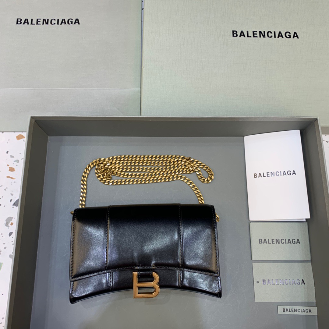 Balenciaga Hourglass Wallet On Chain in Black, For Women, Women’s Bags 7.6in/19cm 6560501QJ4
