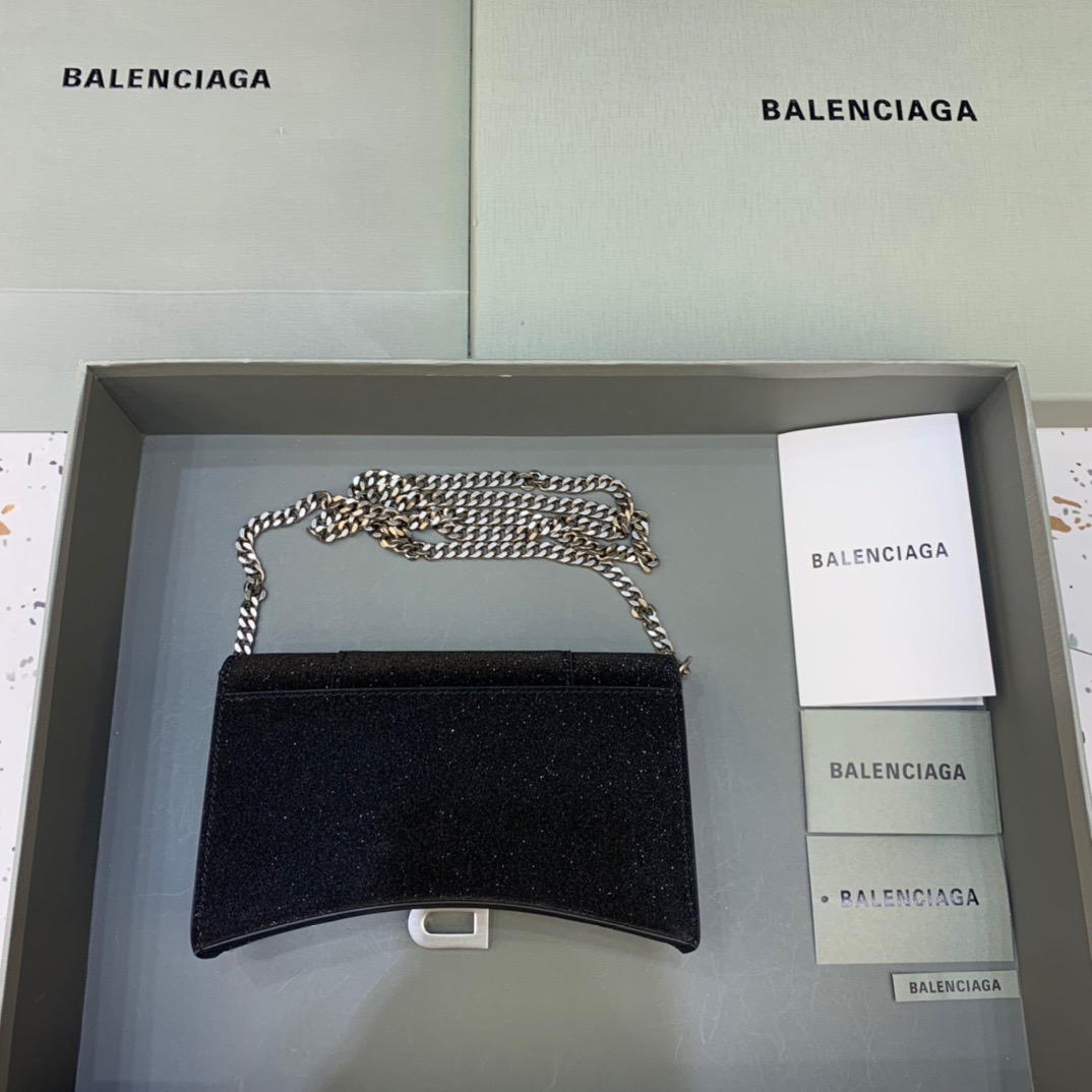 Balenciaga Hourglass Wallet On Chain in Black, For Women, Women’s Bags 7.6in/19cm 6560502102G1000