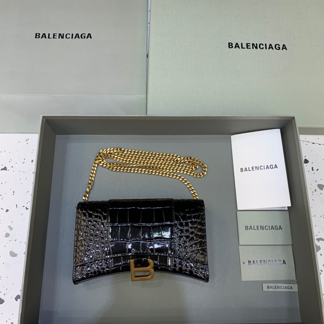 Balenciaga Hourglass Wallet On Chain in Black, For Women, Women’s Bags 7.6in/19cm  6560501LRG