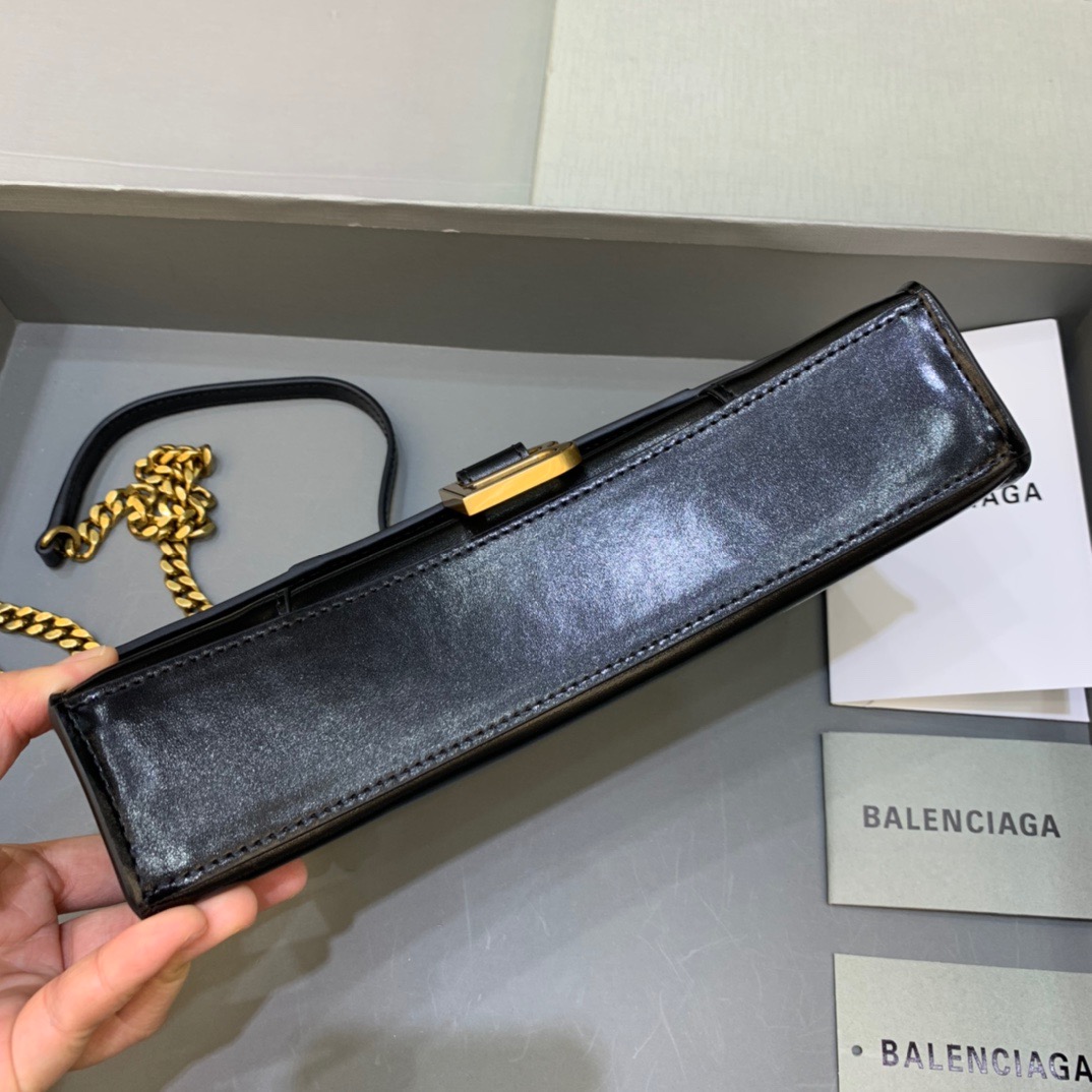 Balenciaga Hourglass Wallet On Chain in Black, For Women, Women’s Bags 9in/23cm