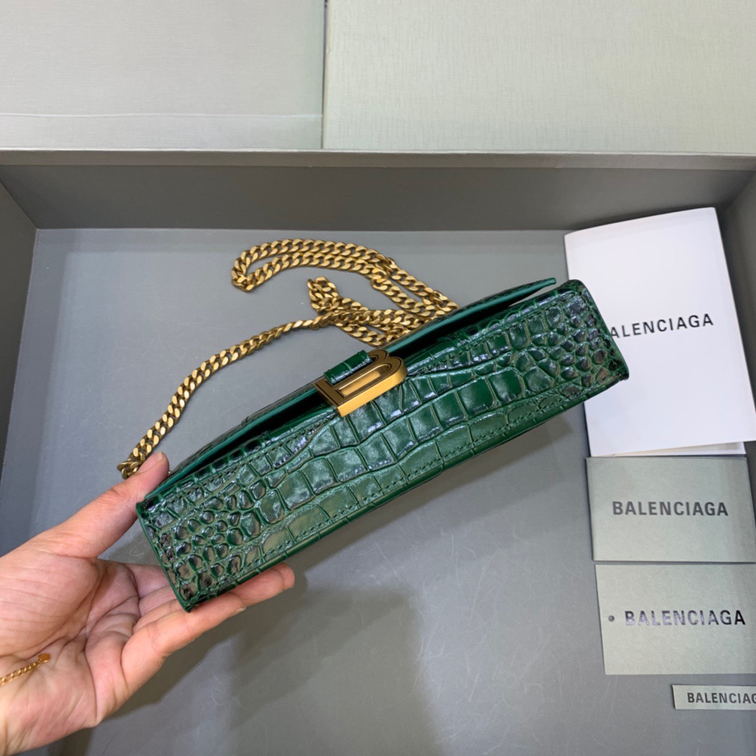 Balenciaga Hourglass Wallet On Chain in Dark Green, For Women, Women’s Bags 7.6in/19cm 6560501LRG