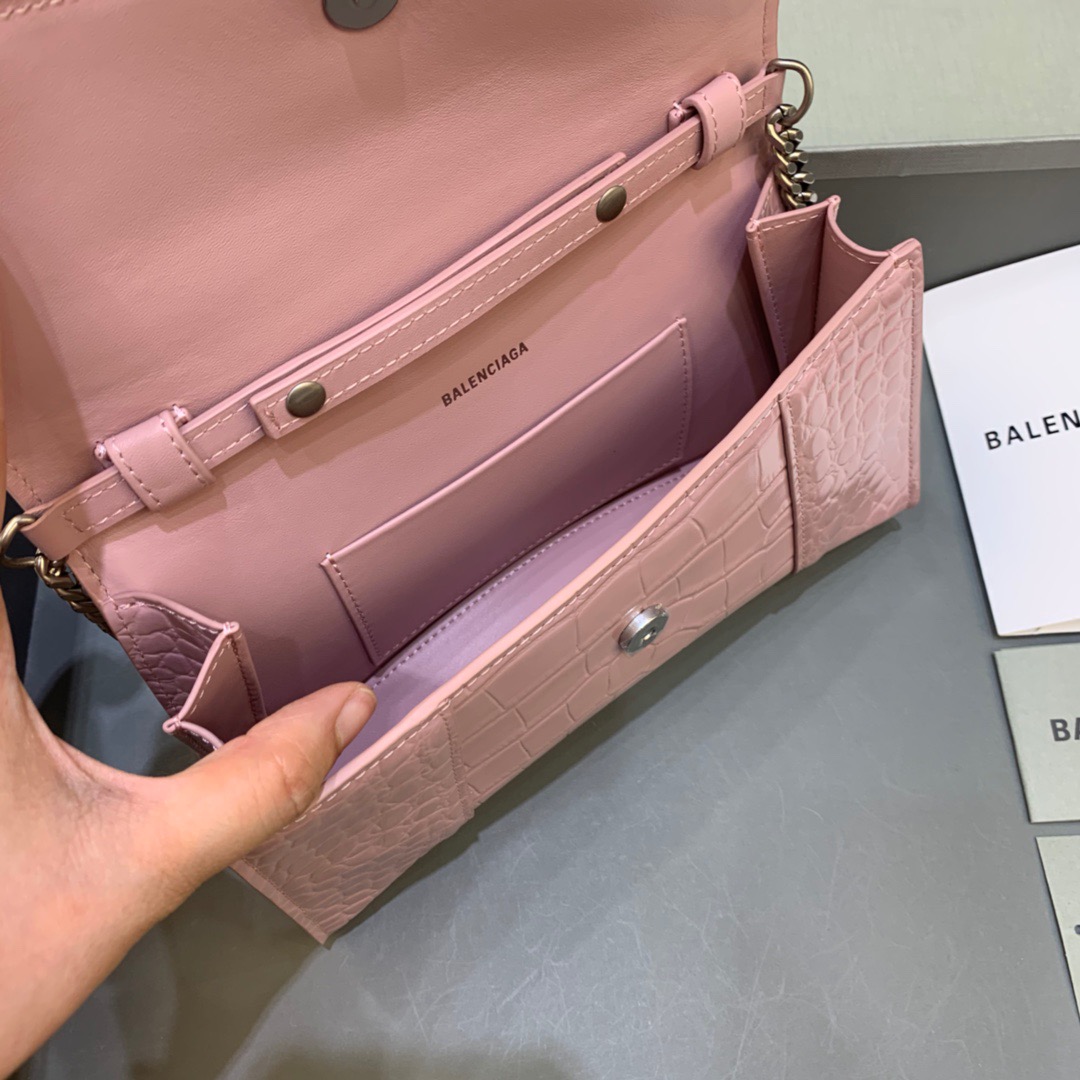 Balenciaga Hourglass Wallet On Chain in Light Pink, For Women, Women’s Bags 9in/23cm