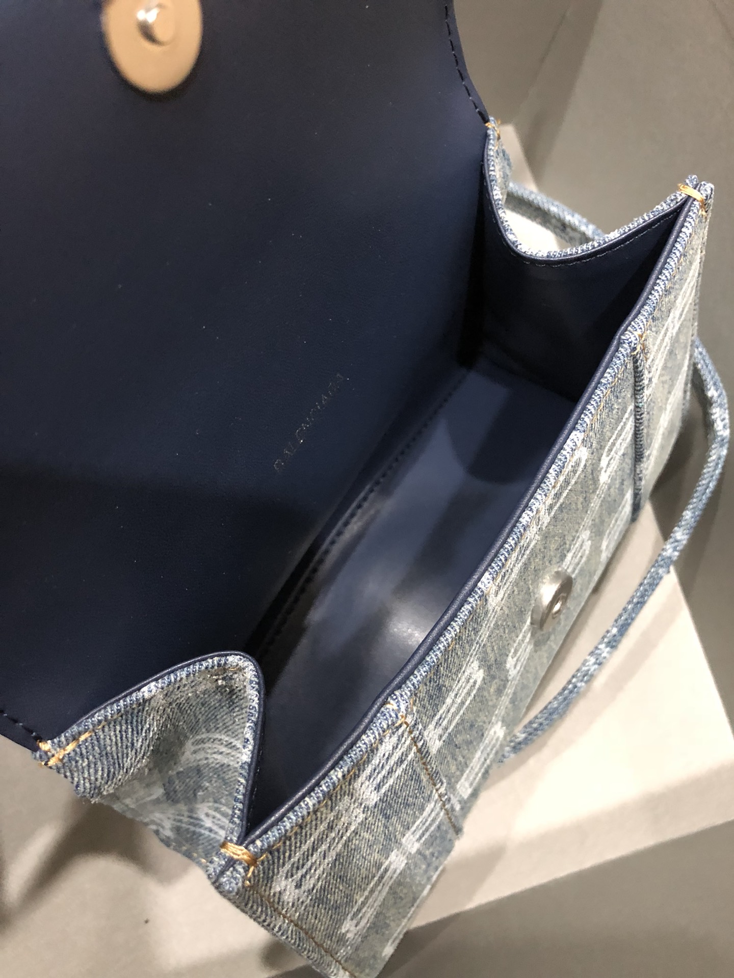Balenciaga Hourglass XS Handbag Bb Monogram Bleached Denim In Blue For Women 7in/19cm
