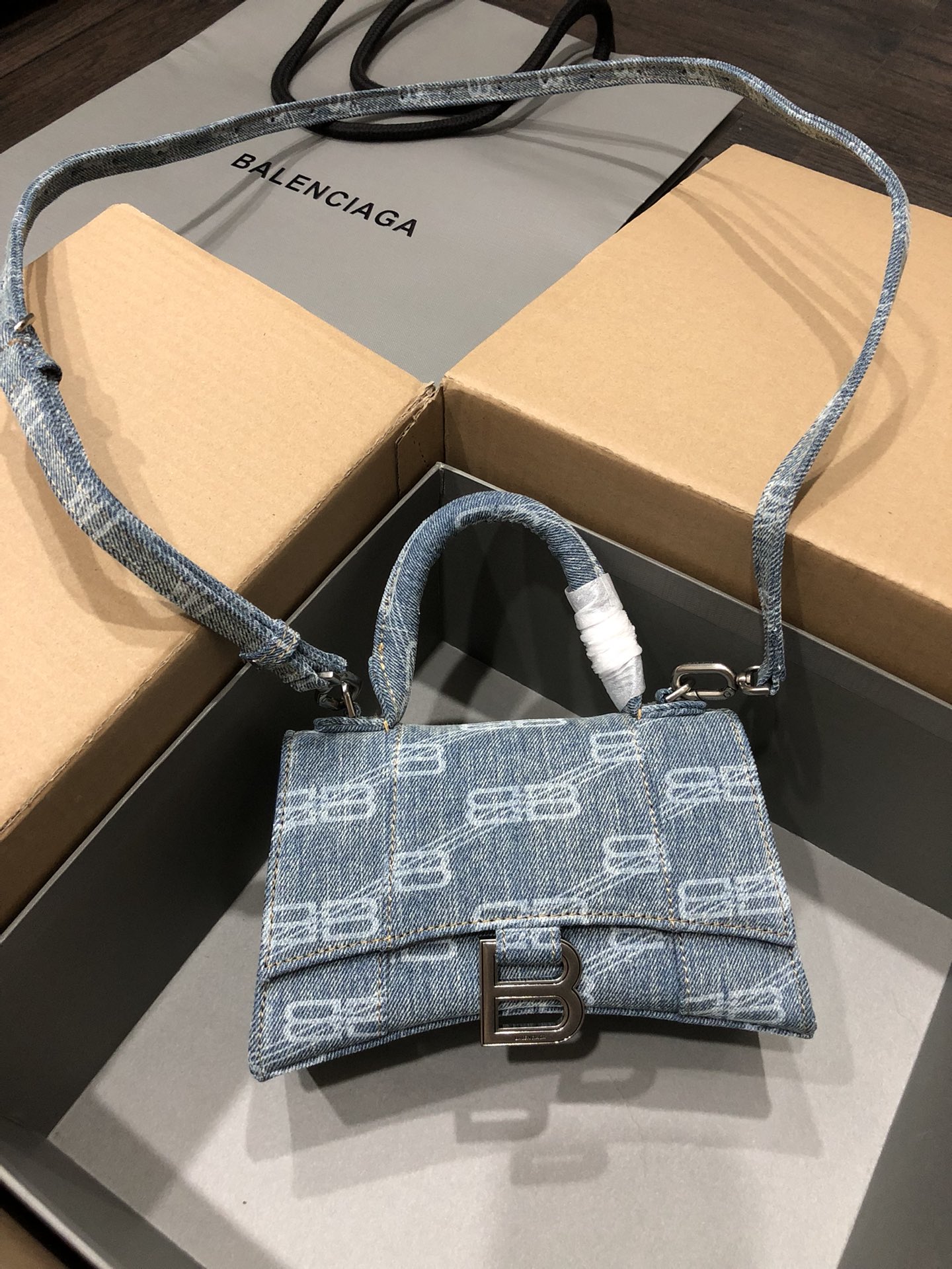 Balenciaga Hourglass XS Handbag Bb Monogram Bleached Denim In Blue For Women 7in/19cm