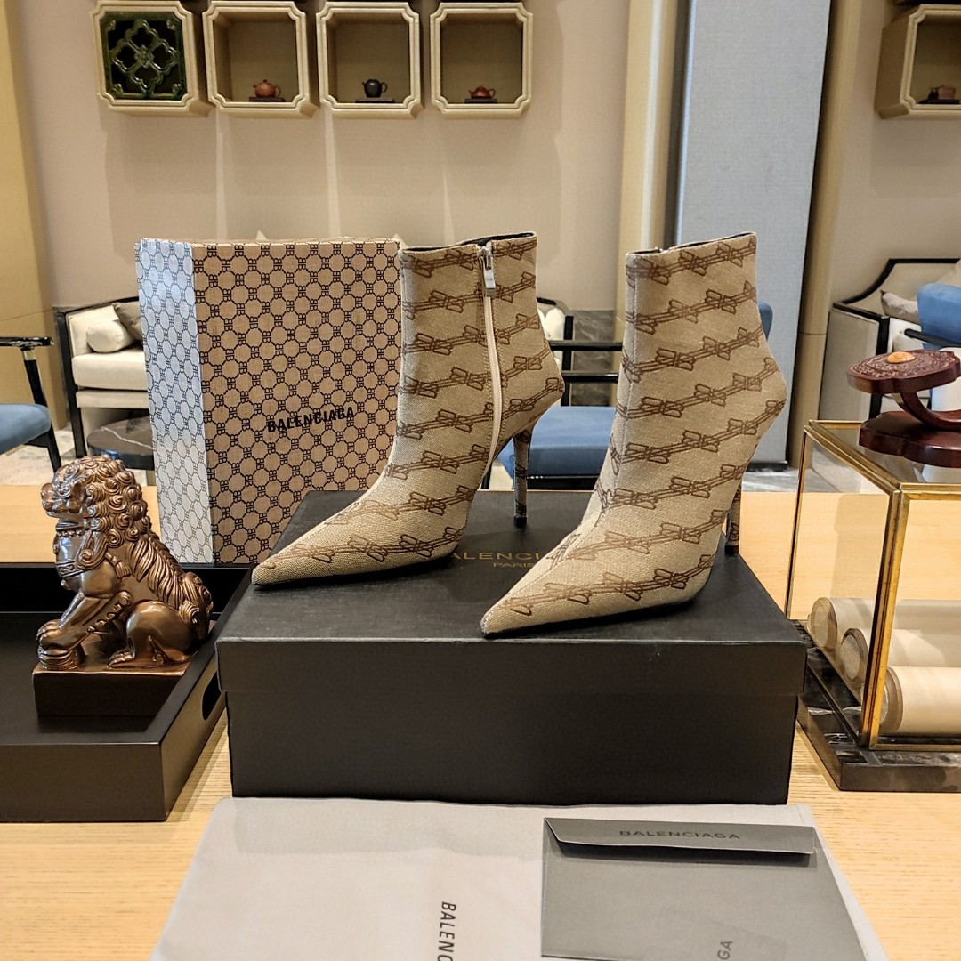 Balenciaga Knife Ankle Boots Beige For Women