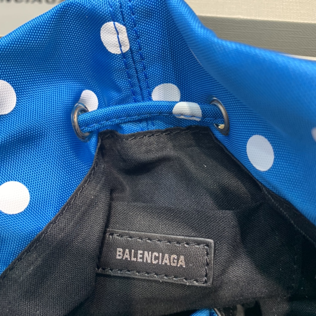 Balenciaga Le Cagole Medium Bucket Bag In Blue, For Women, Women’s Bags 17.6in/45cm