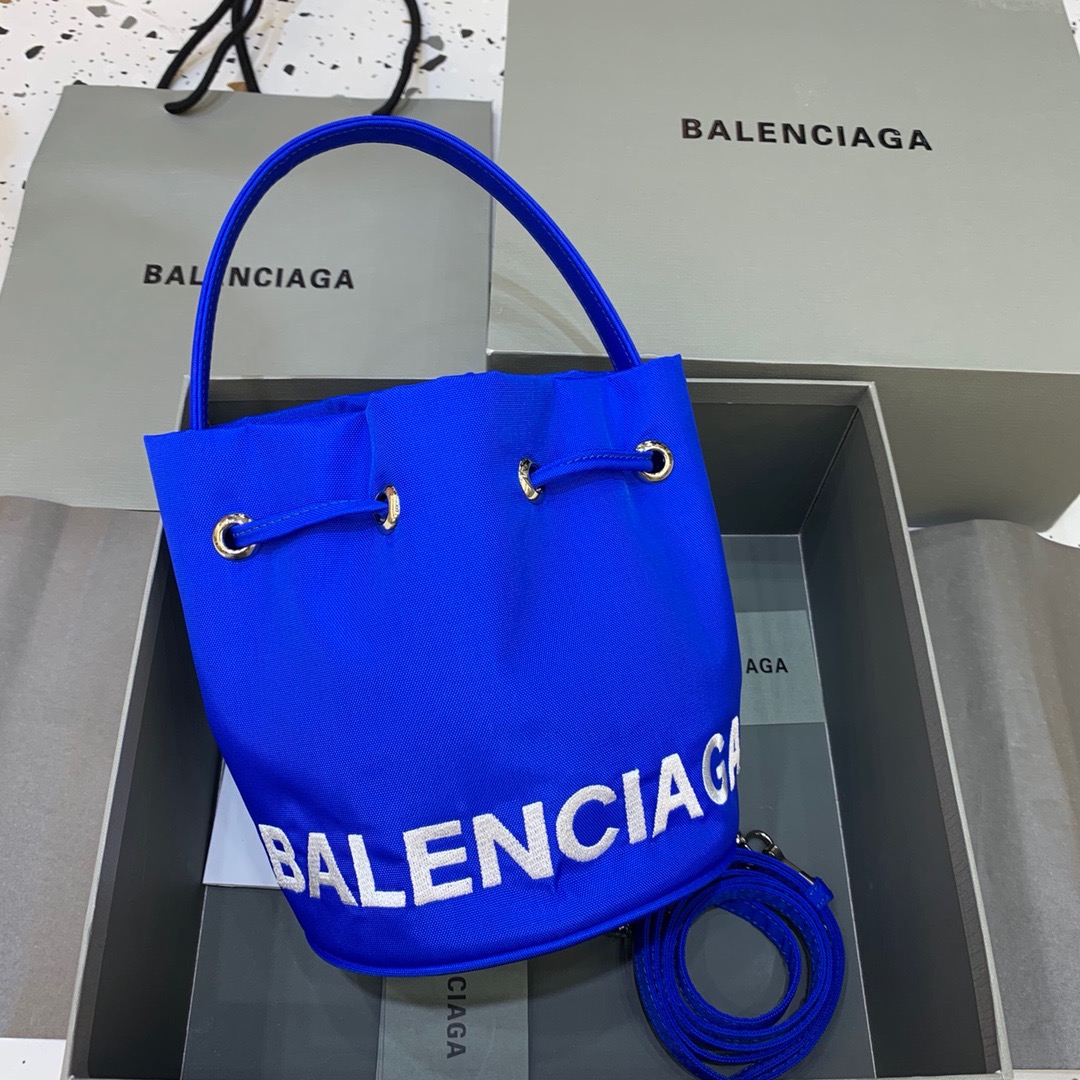 Balenciaga Le Cagole Medium Bucket Bag In Blue, For Women, Women’s Bags 7in/18cm
