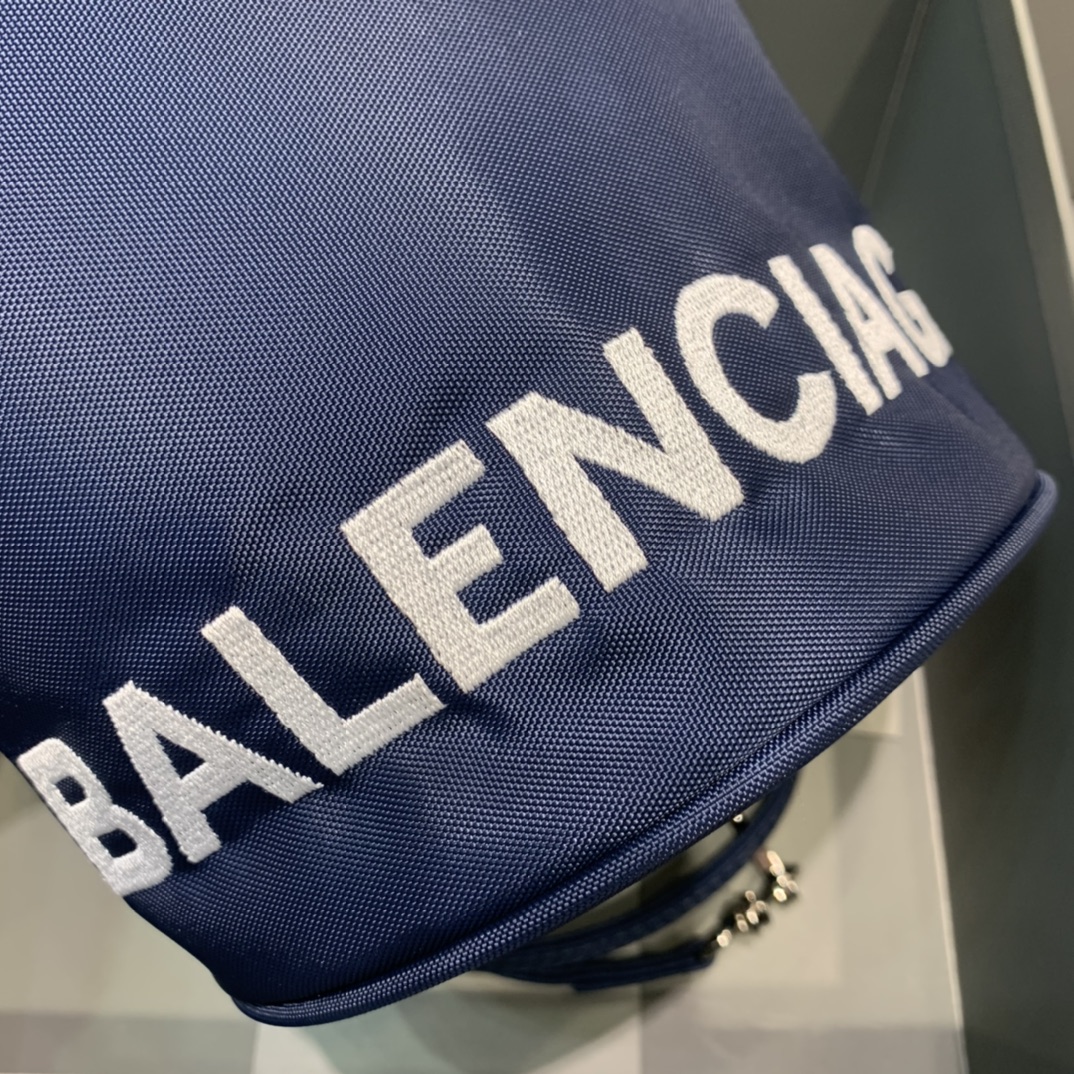 Balenciaga Le Cagole Medium Bucket Bag In Dark Blue, For Women, Women’s Bags 17.6in/45cm