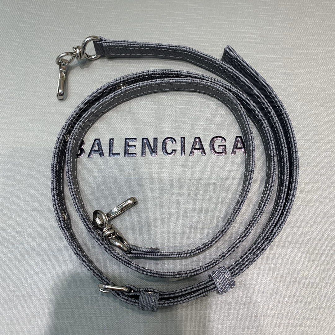 Balenciaga Le Cagole Medium Bucket Bag In Gray, For Women, Women’s Bags 7in/18cm