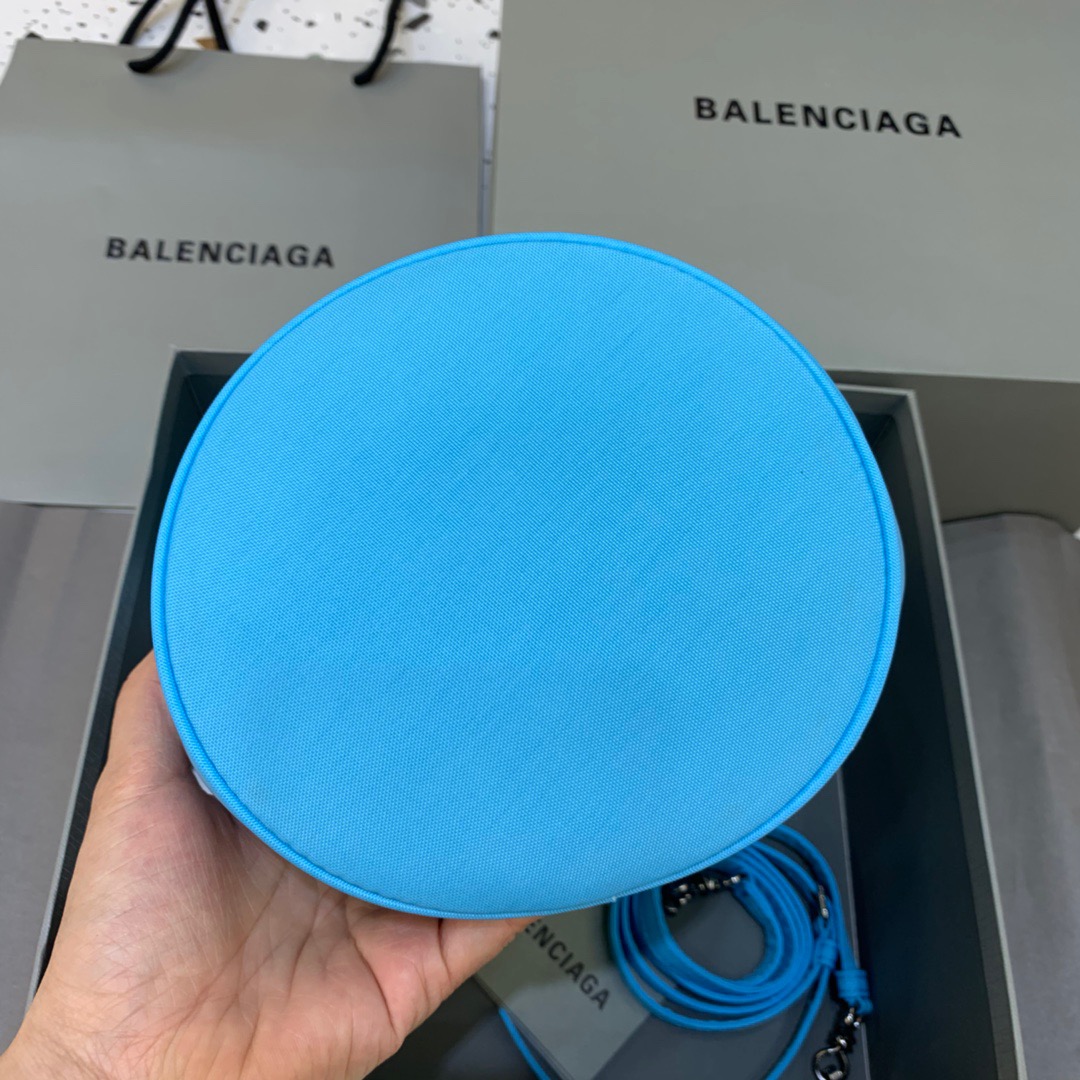 Balenciaga Le Cagole Medium Bucket Bag In Light Blue, For Women, Women’s Bags 7in/18cm