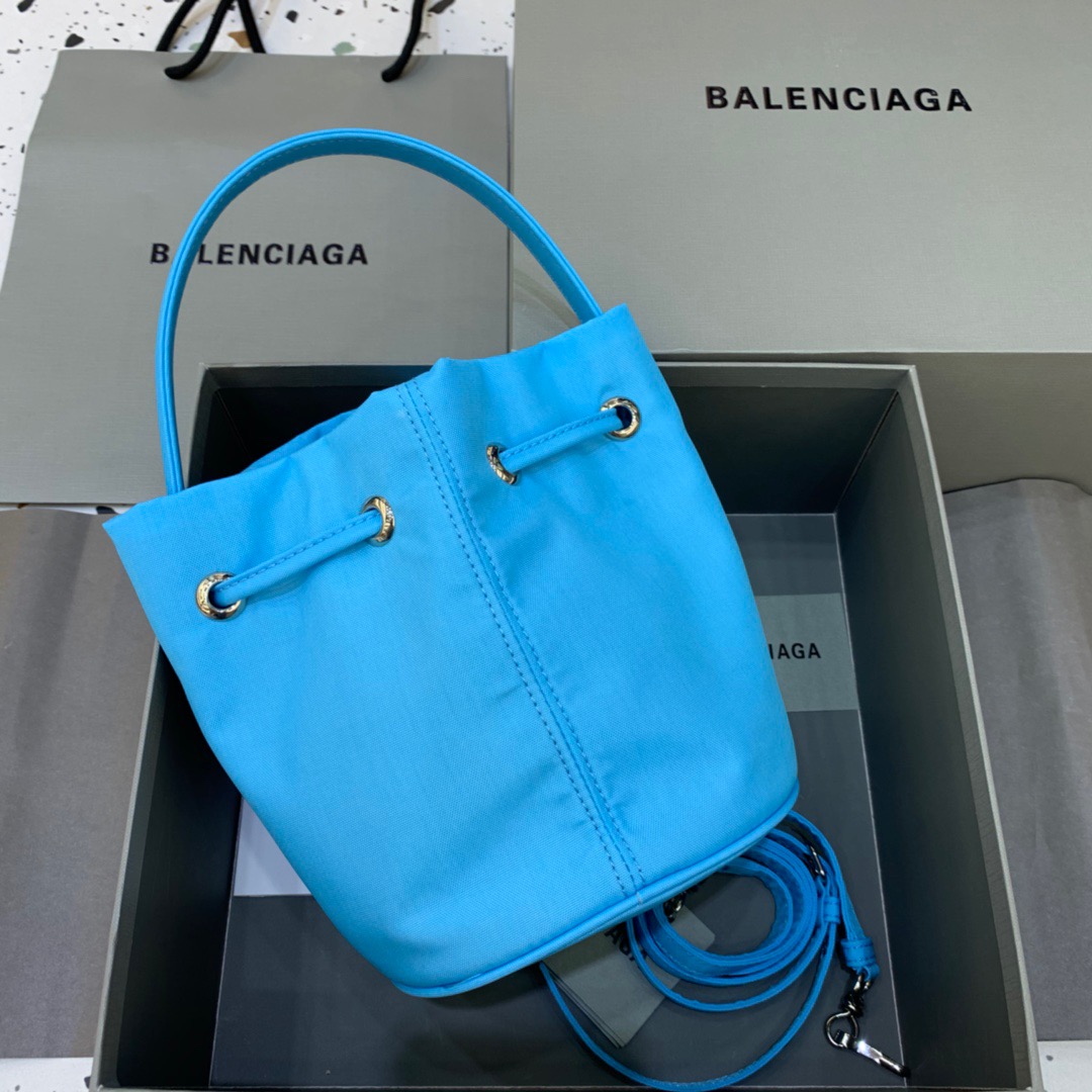 Balenciaga Le Cagole Medium Bucket Bag In Light Blue, For Women, Women’s Bags 7in/18cm