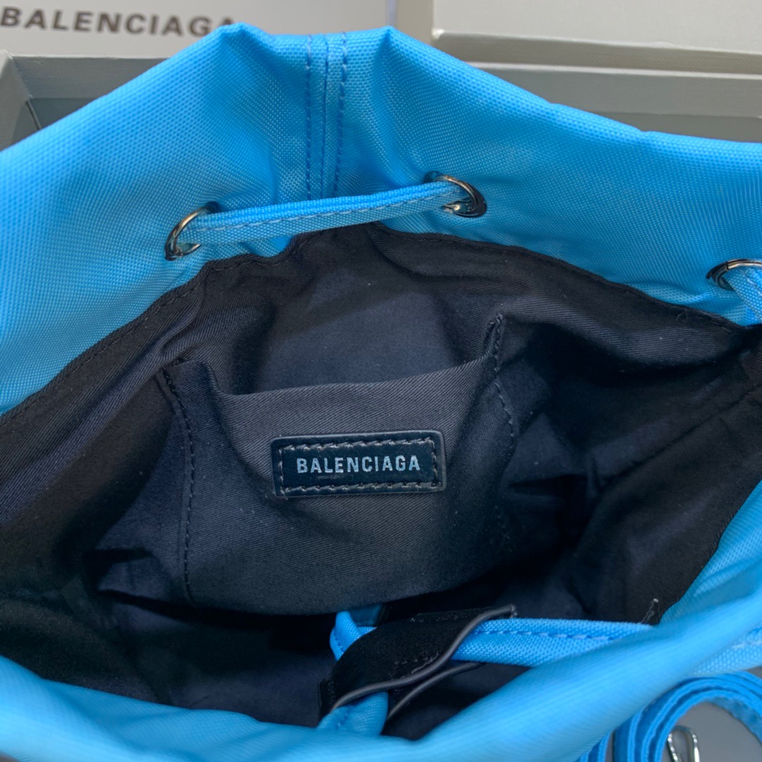 Balenciaga Le Cagole Medium Bucket Bag In Light Blue, For Women, Women’s Bags 7in/18cm