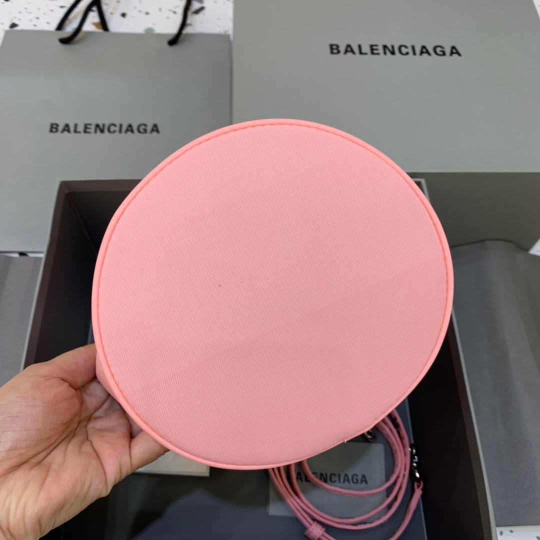 Balenciaga Le Cagole Medium Bucket Bag In Light Pink, For Women, Women’s Bags 7in/18cm