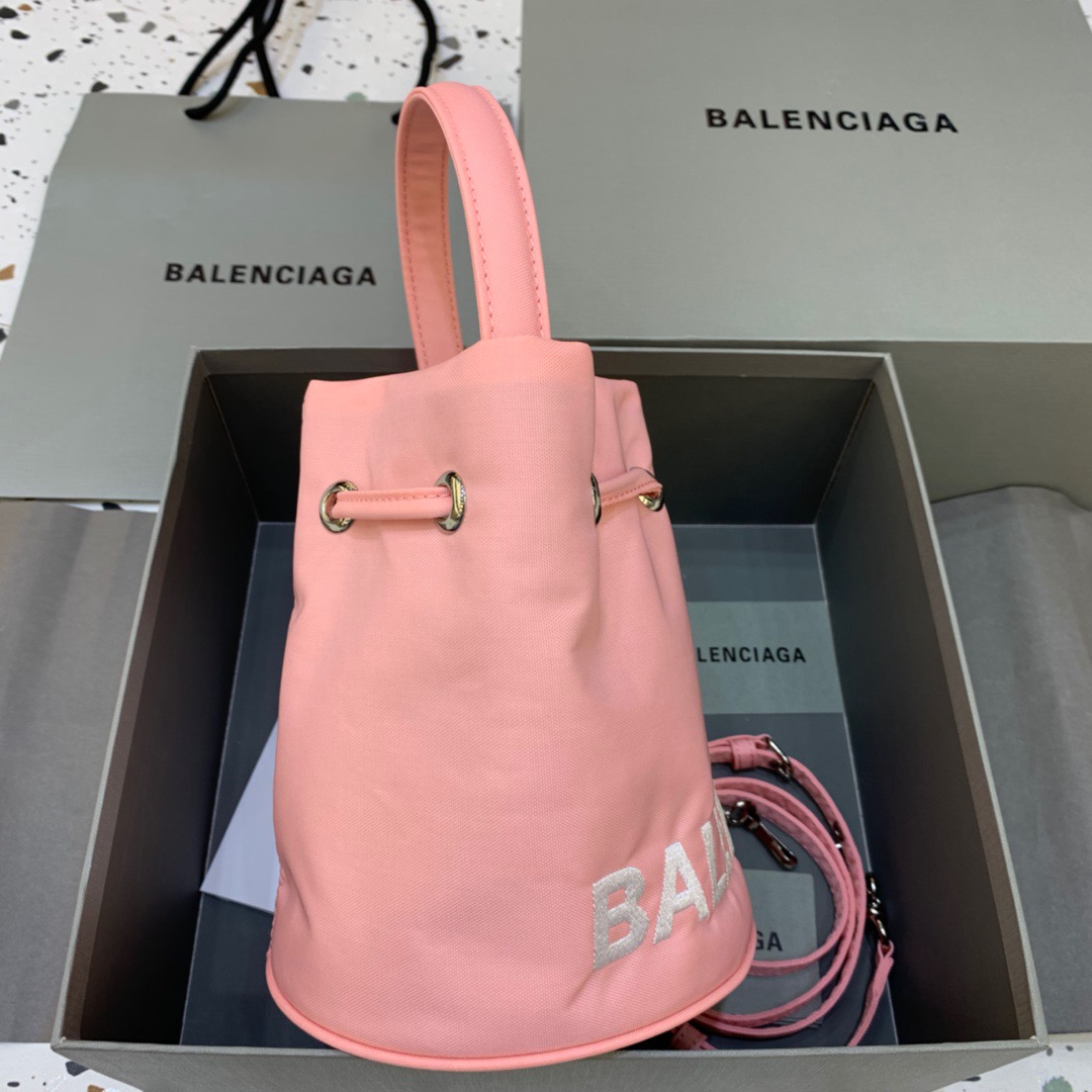 Balenciaga Le Cagole Medium Bucket Bag In Light Pink, For Women, Women’s Bags 7in/18cm