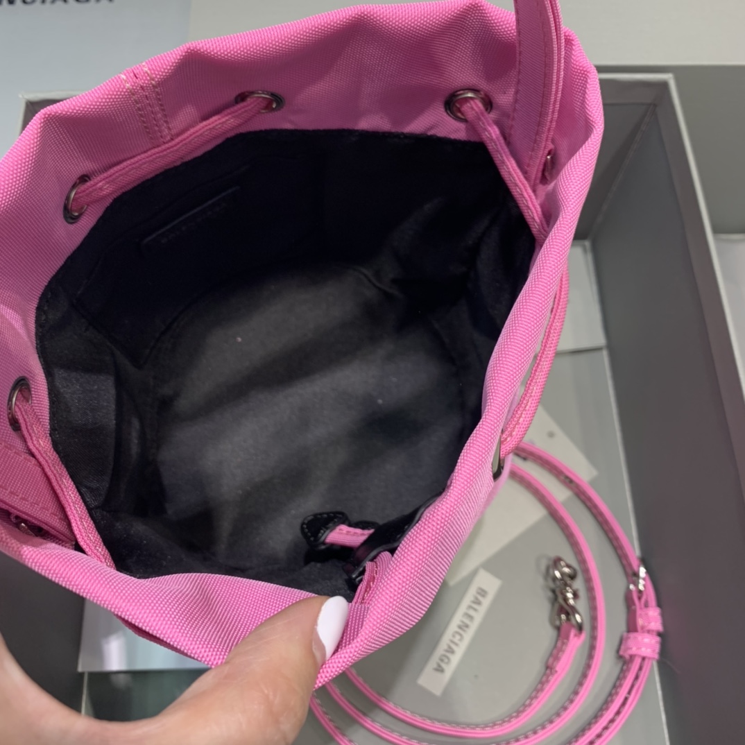 Balenciaga Le Cagole Medium Bucket Bag In Pink, For Women, Women’s Bags 7in/18cm