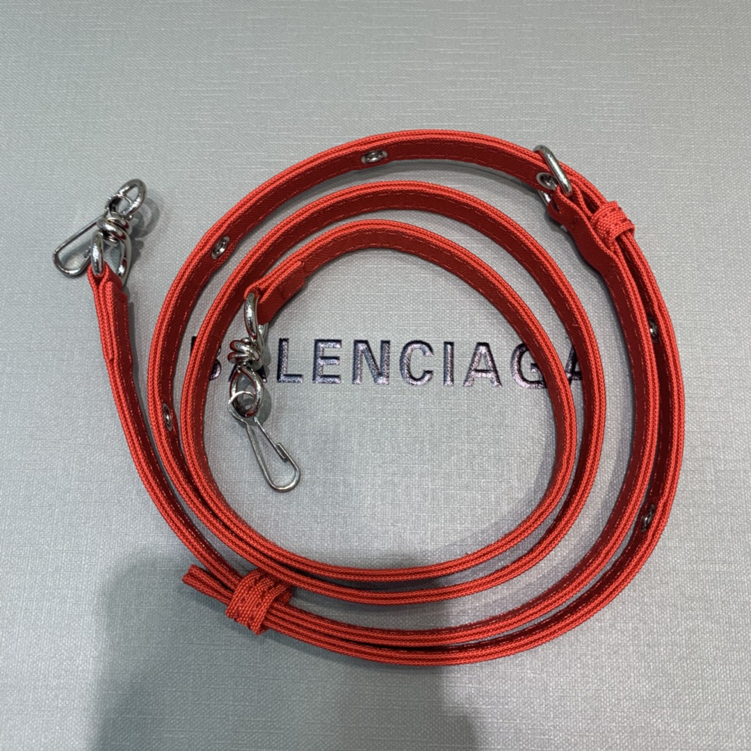 Balenciaga Le Cagole Medium Bucket Bag In Red, For Women, Women’s Bags 7in/18cm