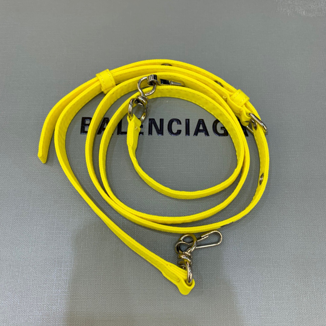 Balenciaga Le Cagole Medium Bucket Bag In Yellow, For Women, Women’s Bags 7in/18cm