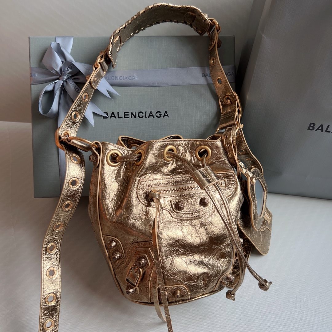 Balenciaga Le Cagole Xs Bucket Bag Metallized With Rhinestones In Gold Tone For Women 7.8in/20 cm 702431210D48006