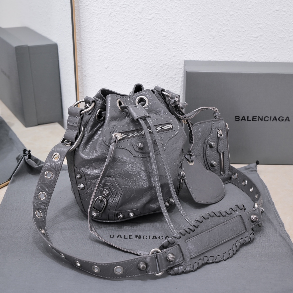 Balenciaga Le Cagole Xs Bucket Bag White/Black/Light Black/Grey/Light Grey For Women 7.8in/20 cm 7024311VG9Y9104