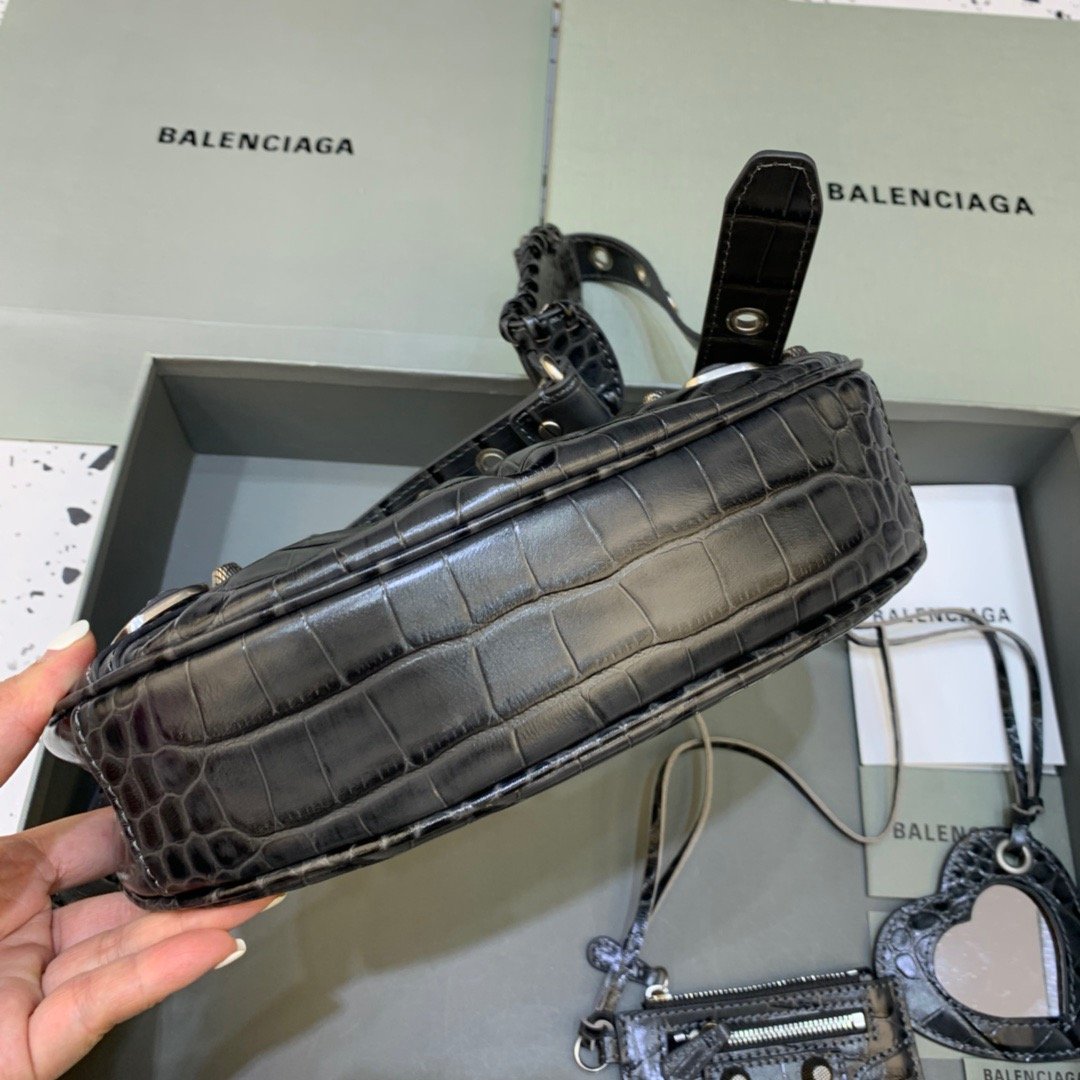Balenciaga Le Cagole XS Shoulder Bag In Black, For Women, Women’s Bags 10.2in/26cm