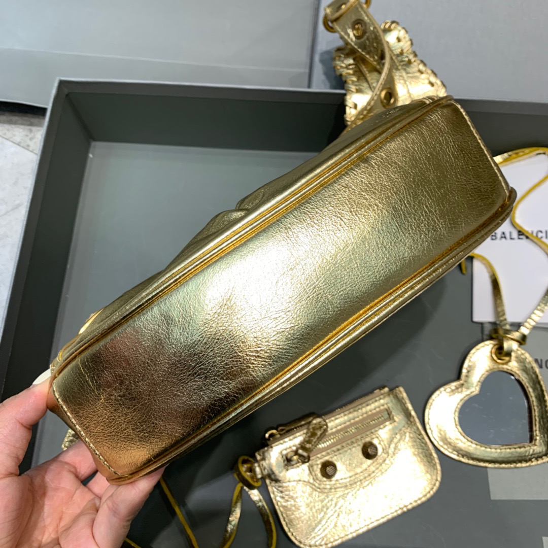 Balenciaga Le Cagole XS Shoulder Bag In Gold, For Women, Women’s Bags 10.2in/26cm 6713090GT3