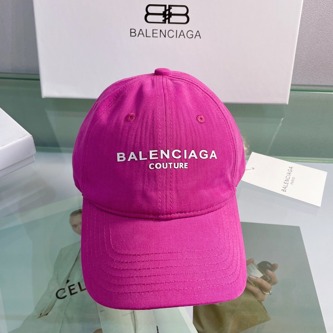 Balenciaga Logo Front Cap In Pink