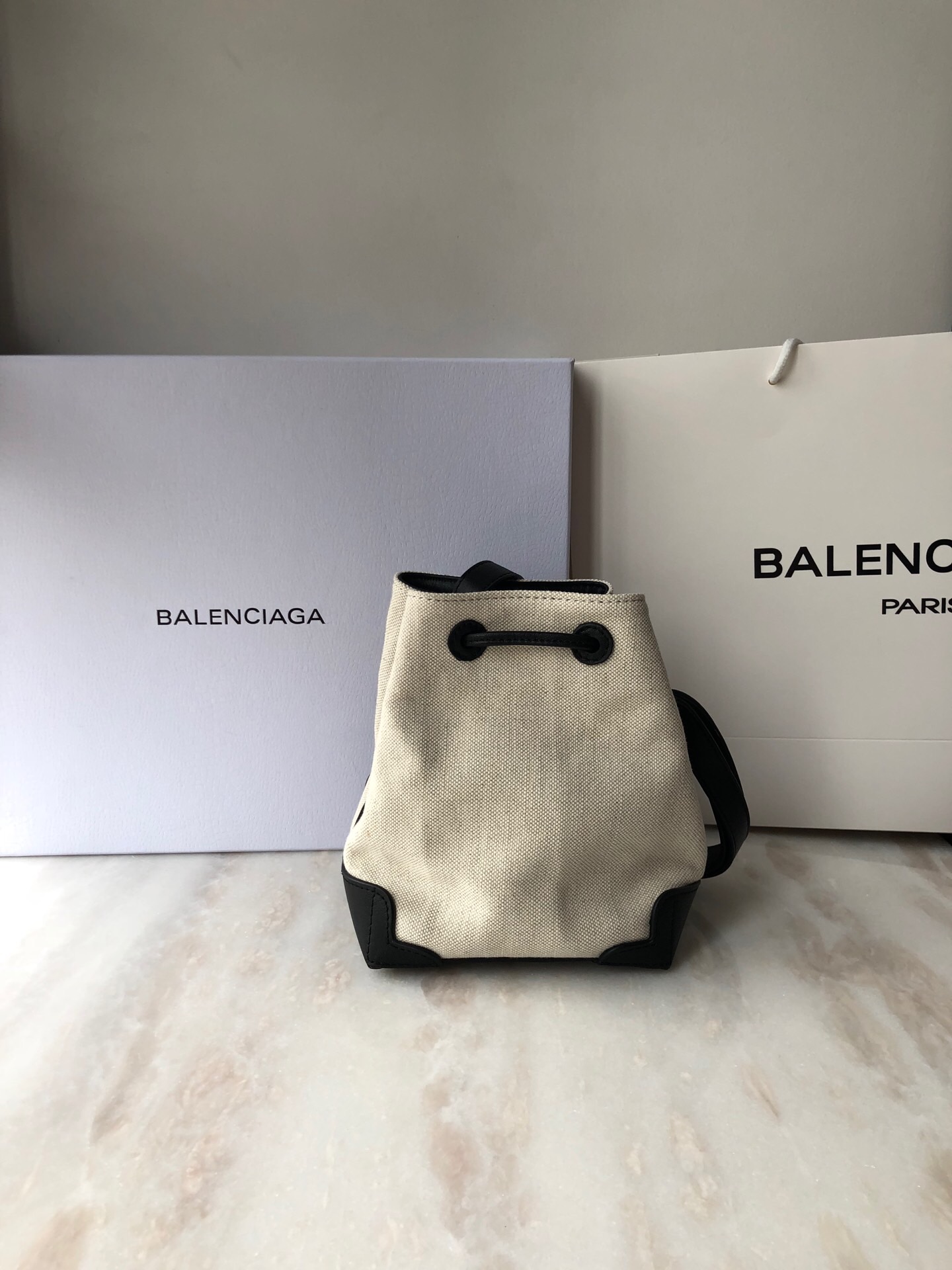Balenciaga Navy Cabas Linen Crossbody Bag In White, For Women, Women’s Bags 9.8in/25cm