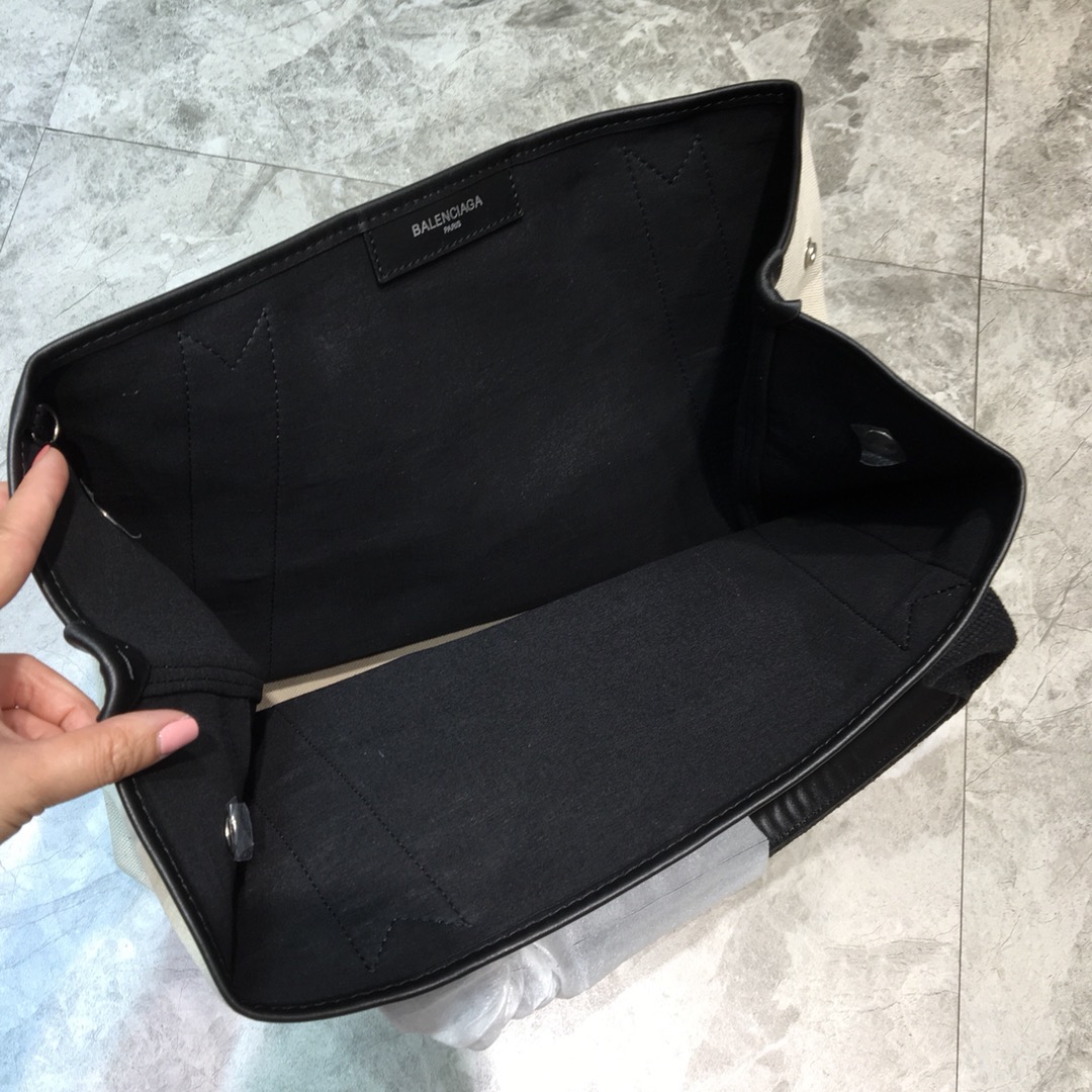 Balenciaga Navy Medium Cabas Tote Bag In Black, For Women, Women’s Bags 14.1in/36cm 5812922HH3N9260
