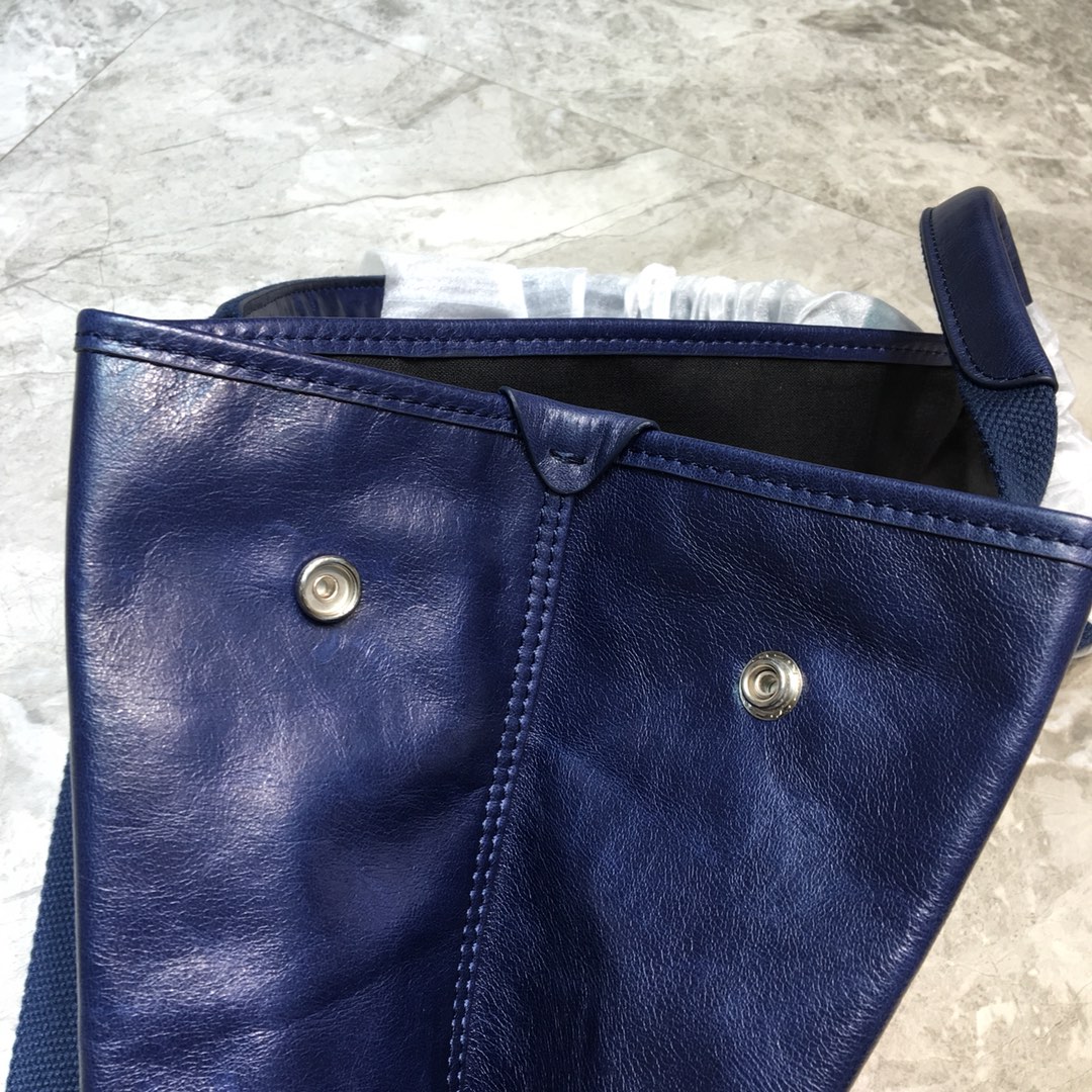 Balenciaga Navy Medium Cabas Tote Bag In Blue, For Women, Women’s Bags 14.1in/36cm