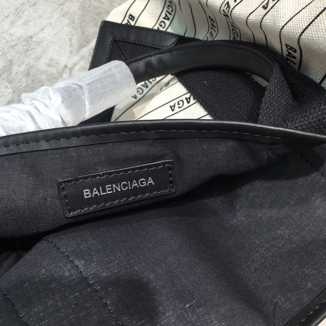 Balenciaga Navy Medium Cabas Tote Bag In White, For Women, Women’s Bags 14.1in/36cm