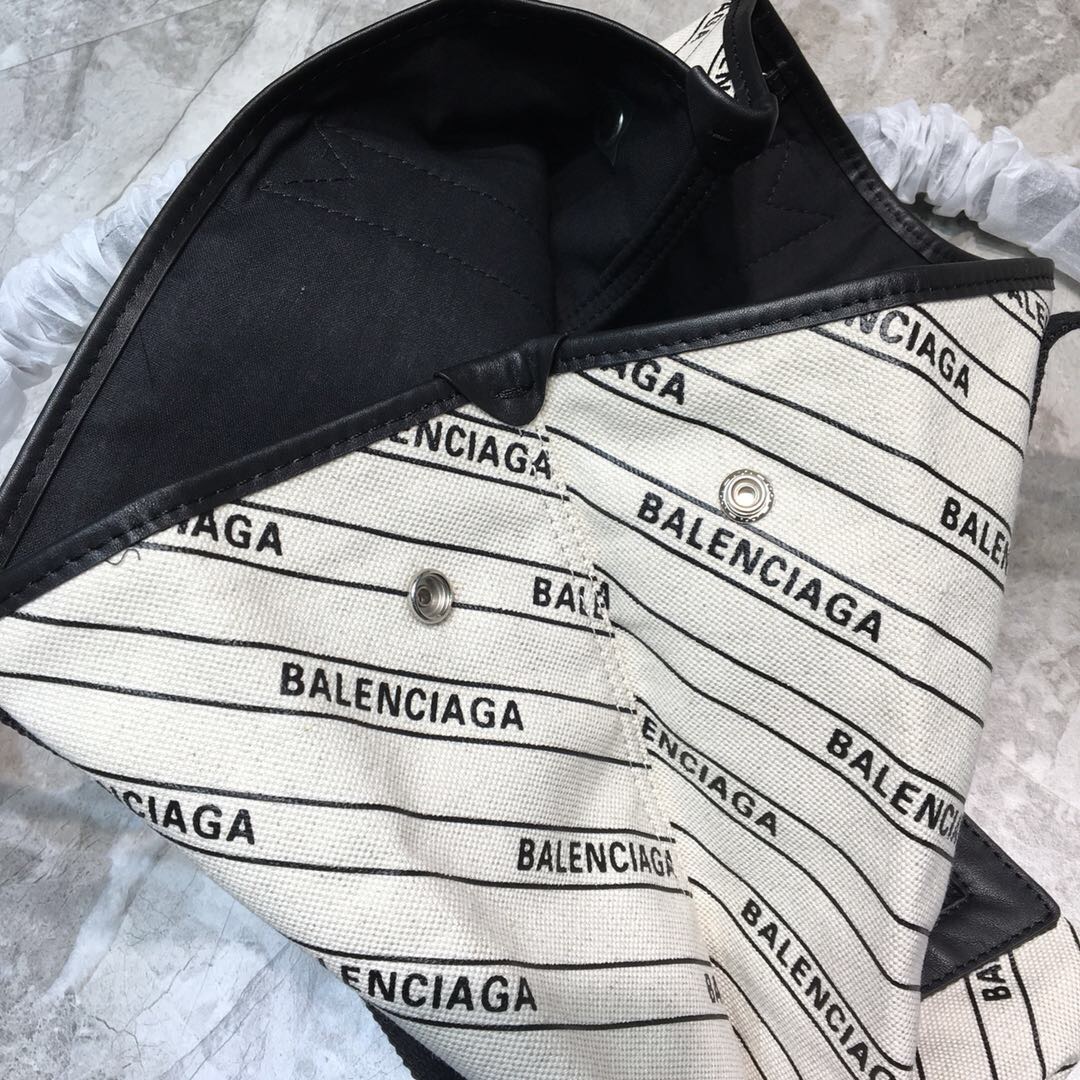 Balenciaga Navy Medium Cabas Tote Bag In White, For Women, Women’s Bags 14.1in/36cm