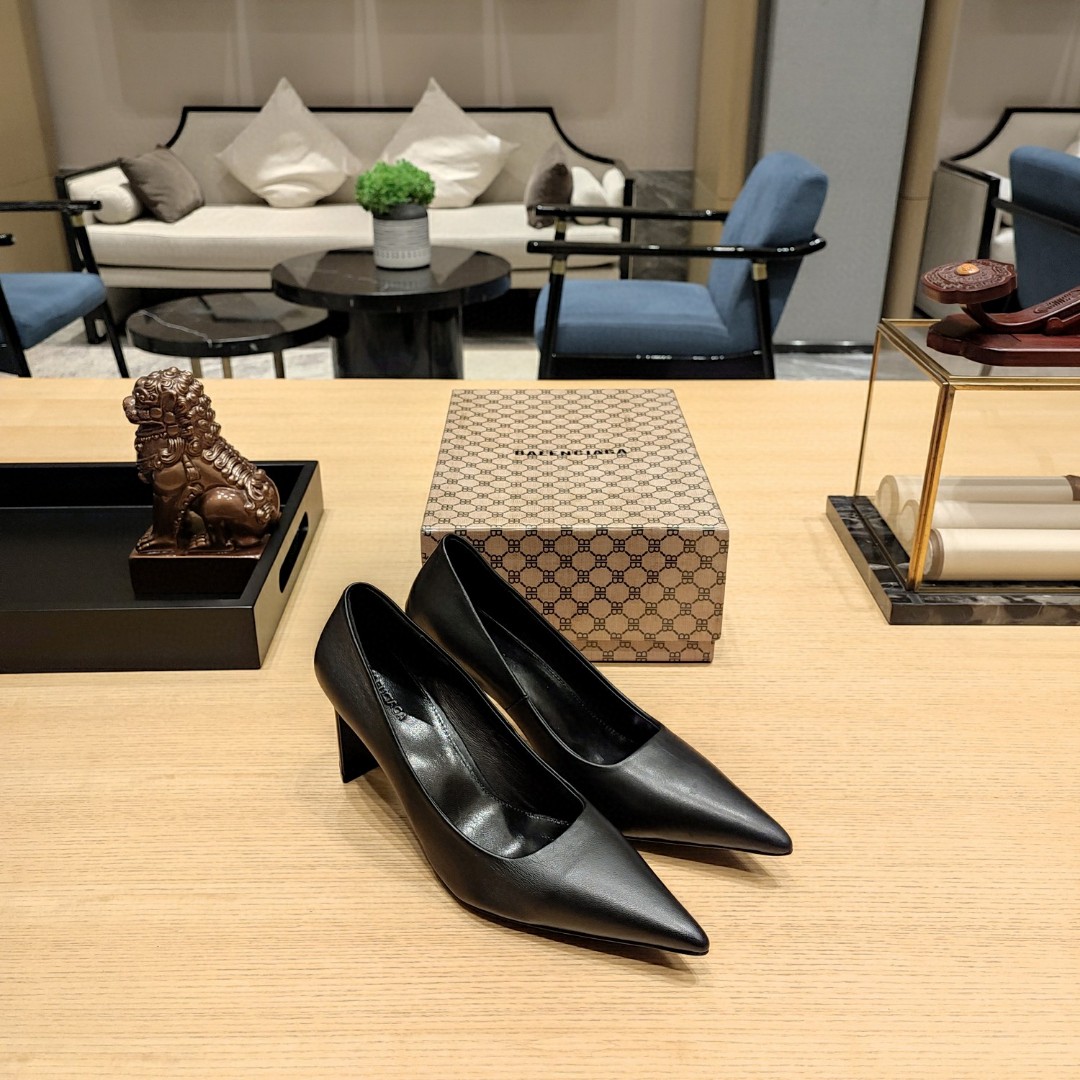 Balenciaga Odeon Pump Black For Women