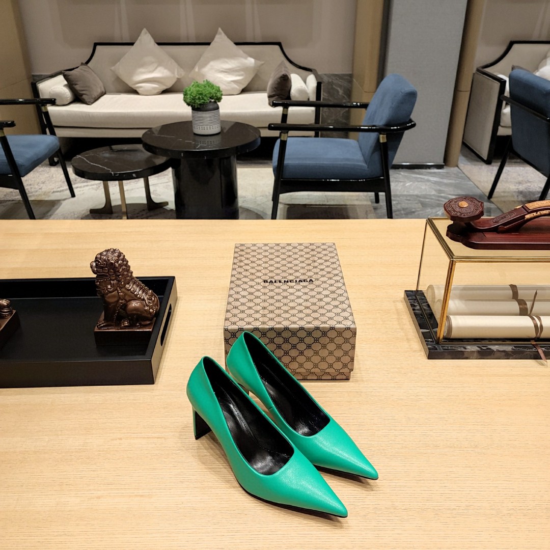 Balenciaga Odeon Pump Green For Women