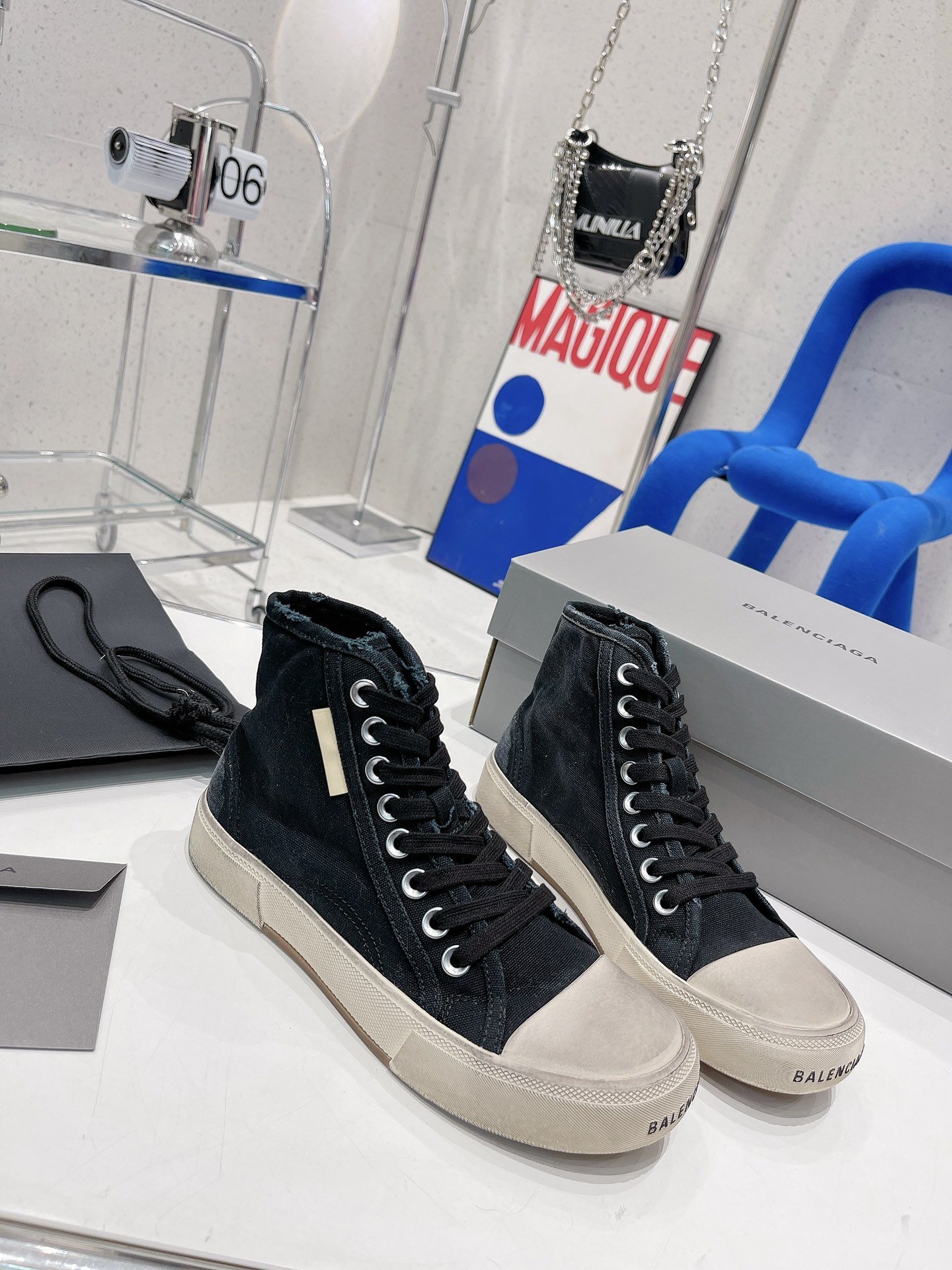 Balenciaga Paris High Top Trainers Black For Women