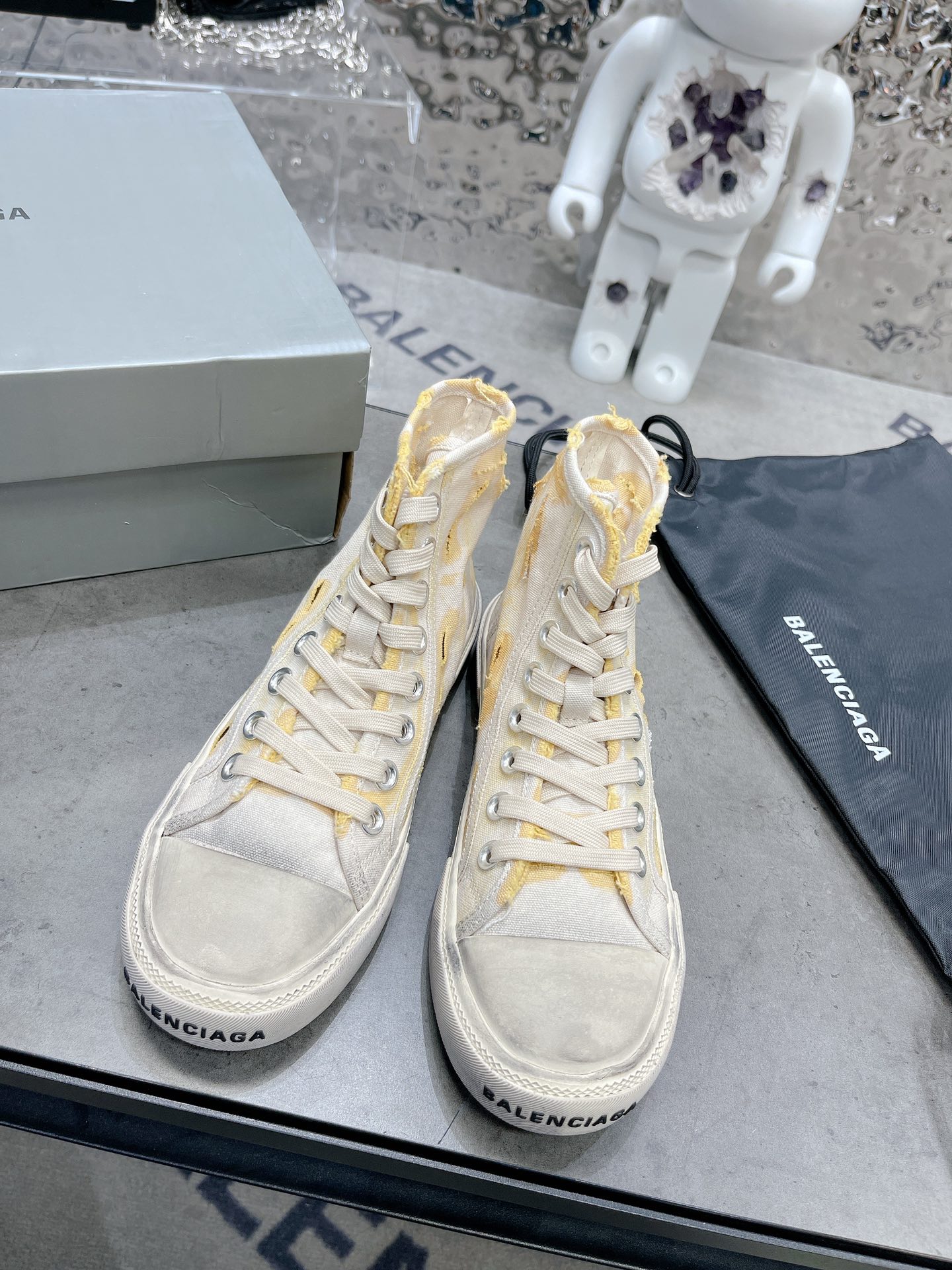 Balenciaga Paris High Top Trainers White For Women