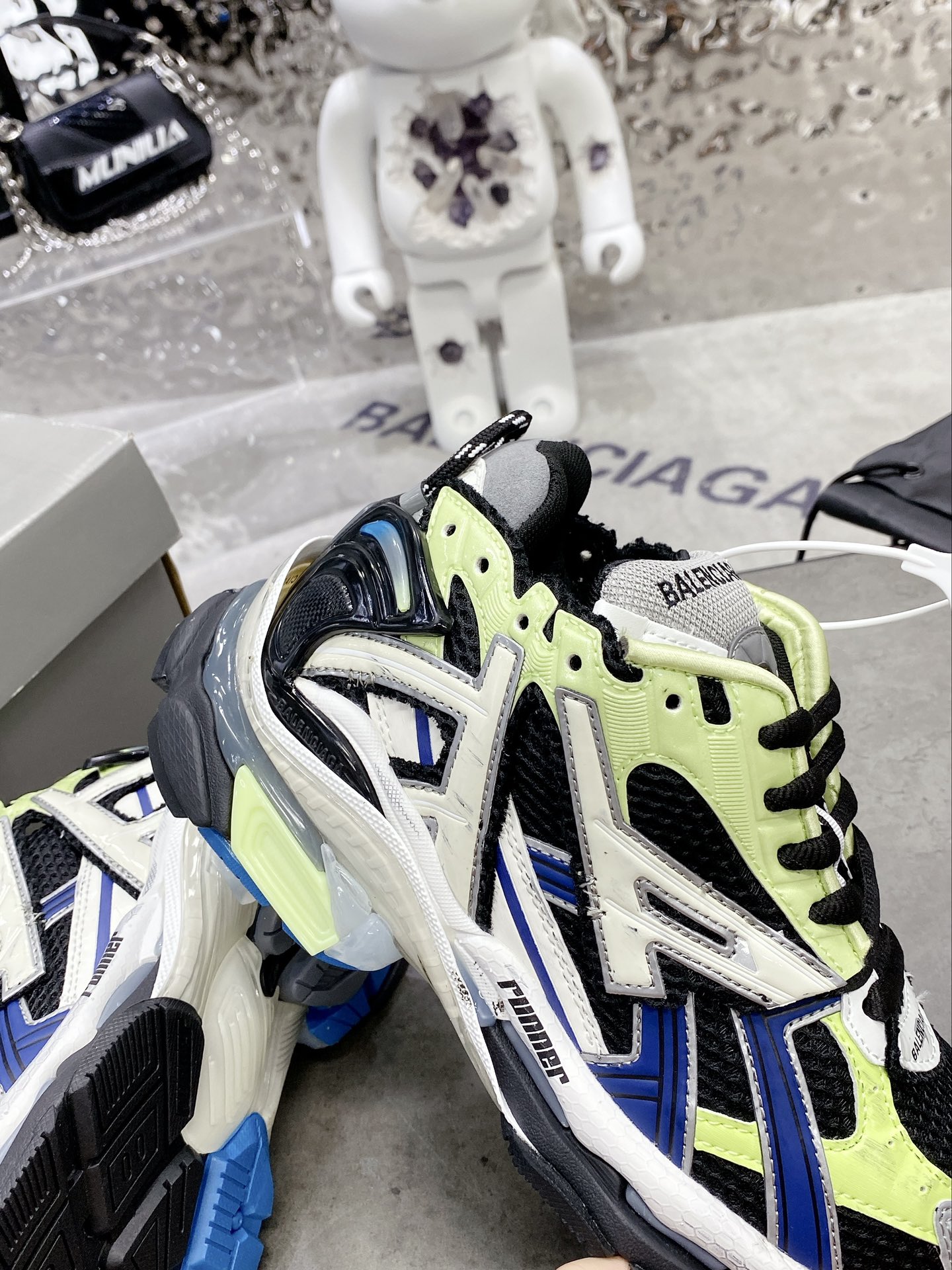 Balenciaga Runner Trainers Black For Women