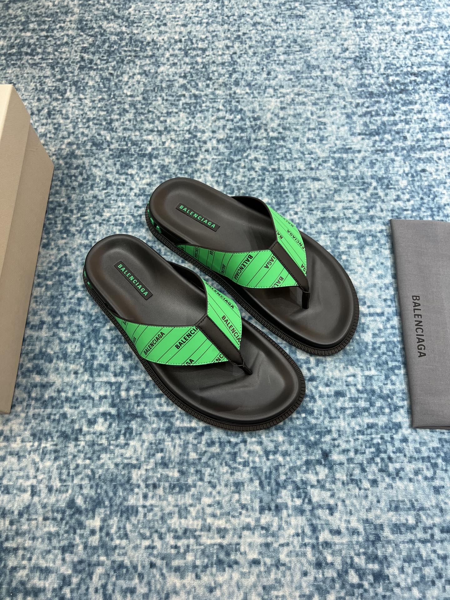 Balenciaga Slide Sandal Black/Green For Women