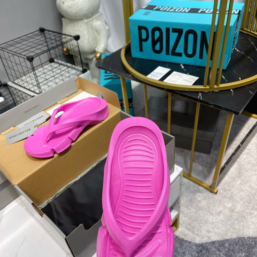 Balenciaga Slide Sandal Pink For Women