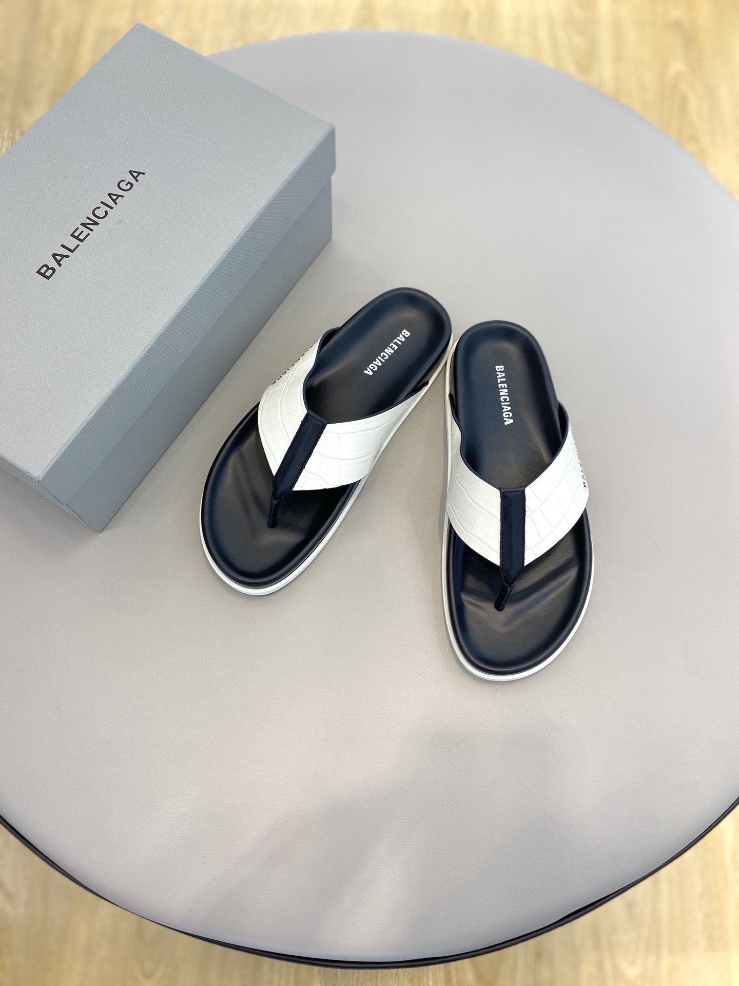Balenciaga Slide Sandal White For Women