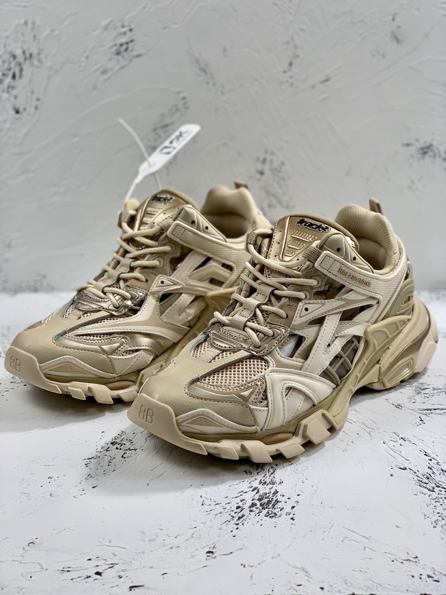 Balenciaga Track.2 Clear Sole Trainers Beige For Women
