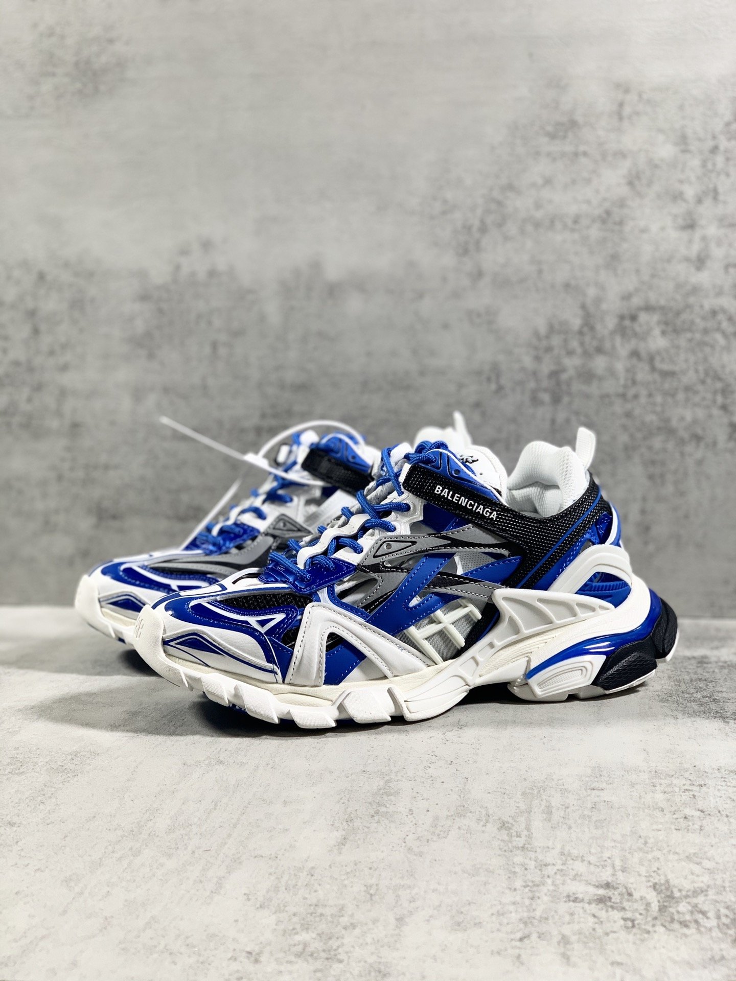 Balenciaga Track.2 Clear Sole Trainers White/Blue For Women