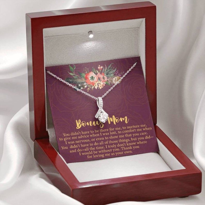 Bonus Mom Gift Alluring Beauty Necklace Present for Stepmom for Mother’s Day, Birthday Present, Gift for Bonus Mom