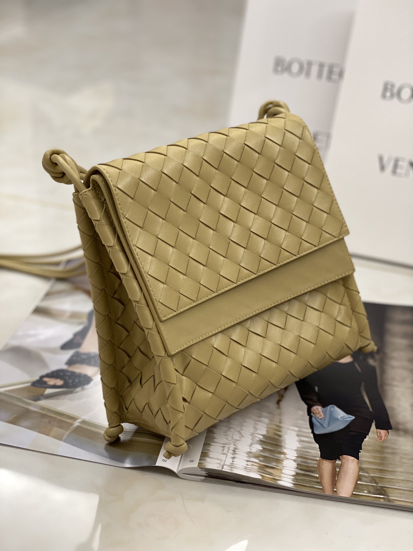 Bottega Veneta Backpack Beige, For Women, Women’s Bags 8.9in/22.5cm