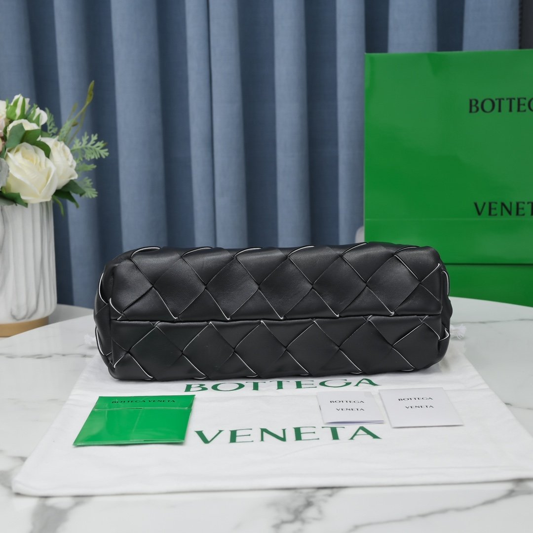 Bottega Veneta Braided Maxi Cava Tote Bag Black, For Women, Women’s Bags 13.8in/35cm