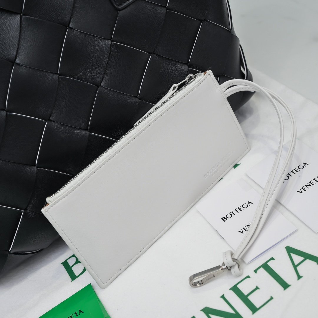Bottega Veneta Braided Maxi Cava Tote Bag Black, For Women, Women’s Bags 13.8in/35cm