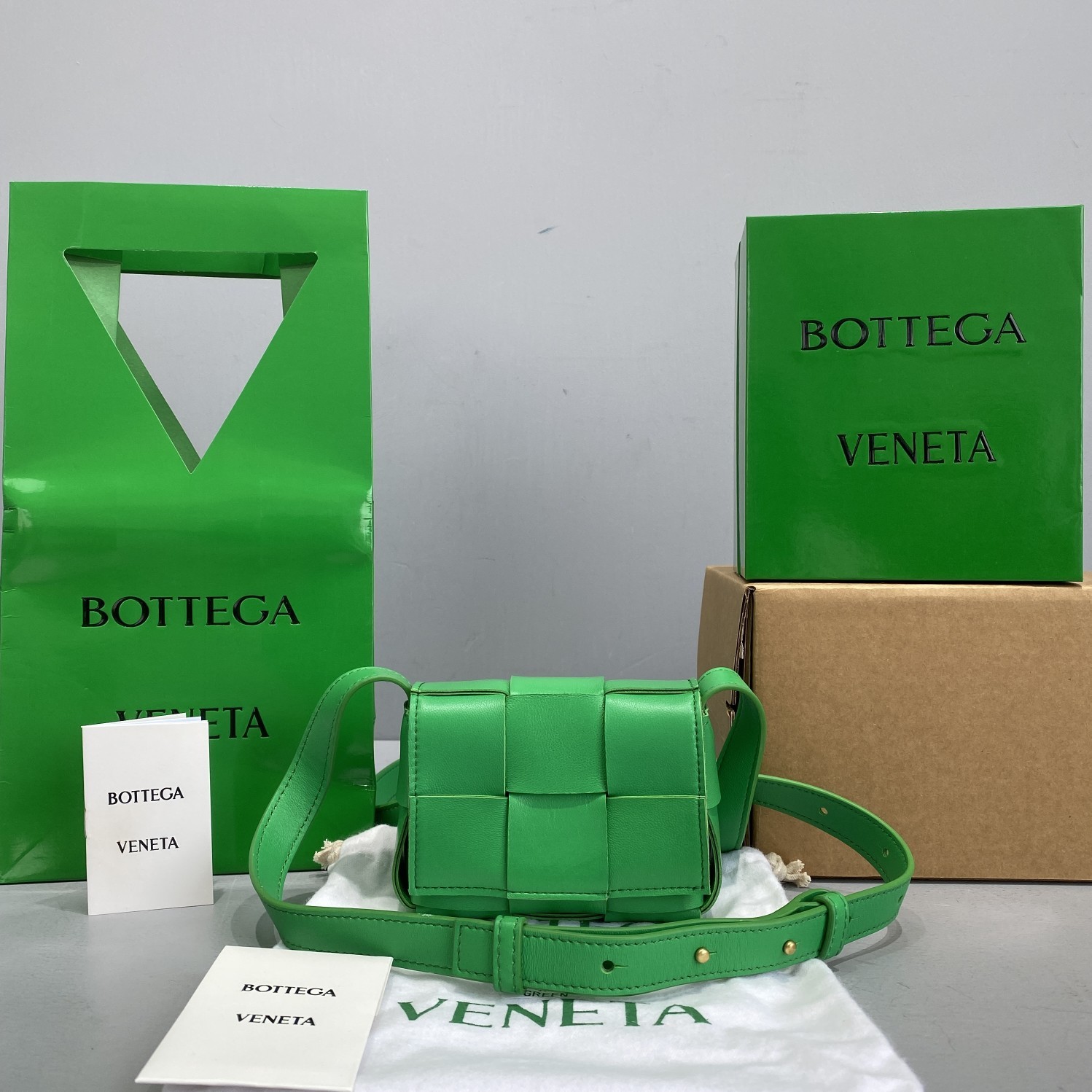 Bottega Veneta Candy Cassette Green, For Women, Women’s Bags 4.7in/12cm 666688VMAY13722