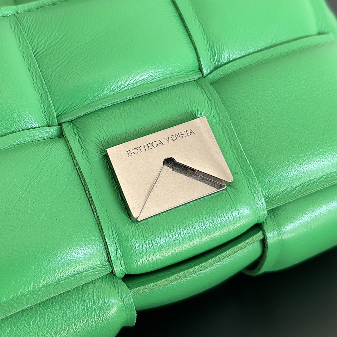 Bottega Veneta Candy Padded Tech Cassette Green, For Women, Women’s Bags 5.1in/13cm 