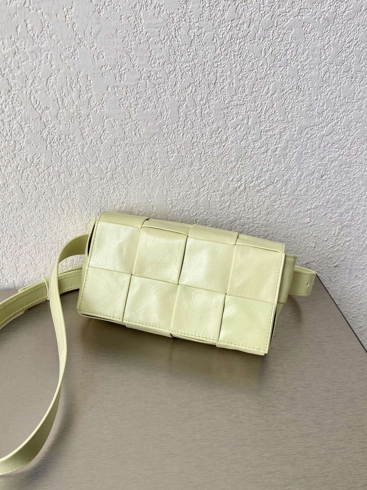Bottega Veneta Cassette Belt Bag Lemon, For Women, Women’s Bags 7.1in/18cm 651053VCQ729413