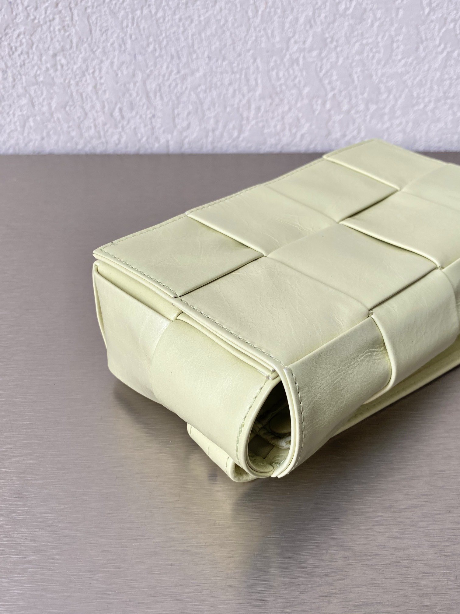 Bottega Veneta Cassette Belt Bag Lemon, For Women, Women’s Bags 7.1in/18cm 651053VCQ729413